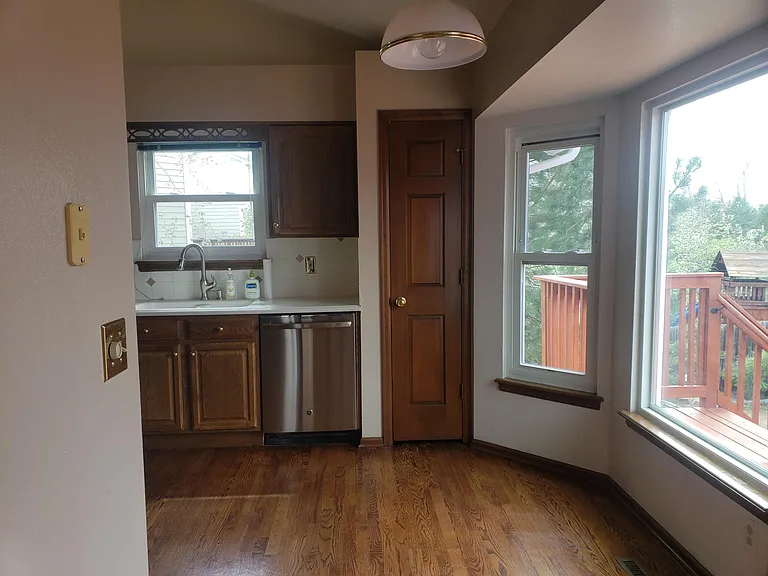 2043 E Nichols Dr — Photo 9