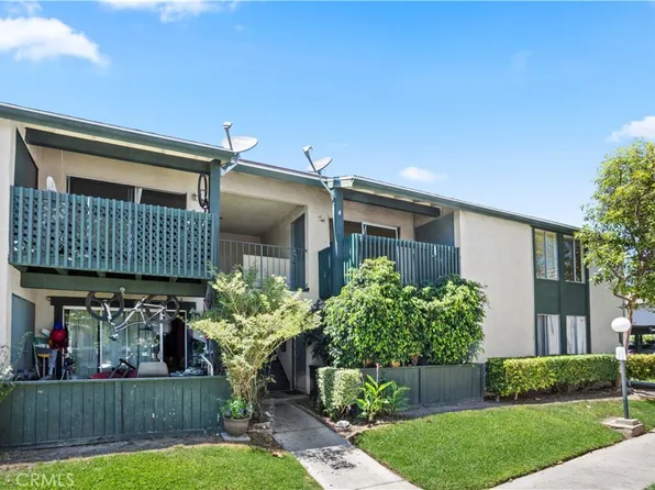 23276 Orange Ave APT 4, Lake Forest, CA 92630