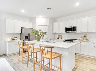 8323 Lismore Castle Dr, Bakersfield, CA 93311