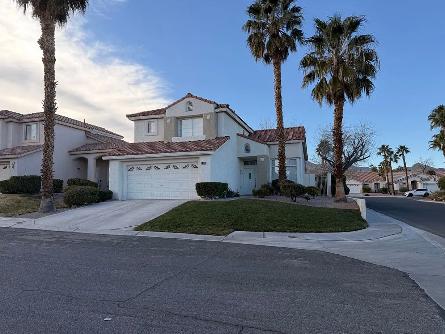 Spacious 4-Bedroom Corner-Lot Home with Vaulted Ceilings & Fireplace — Photo 1