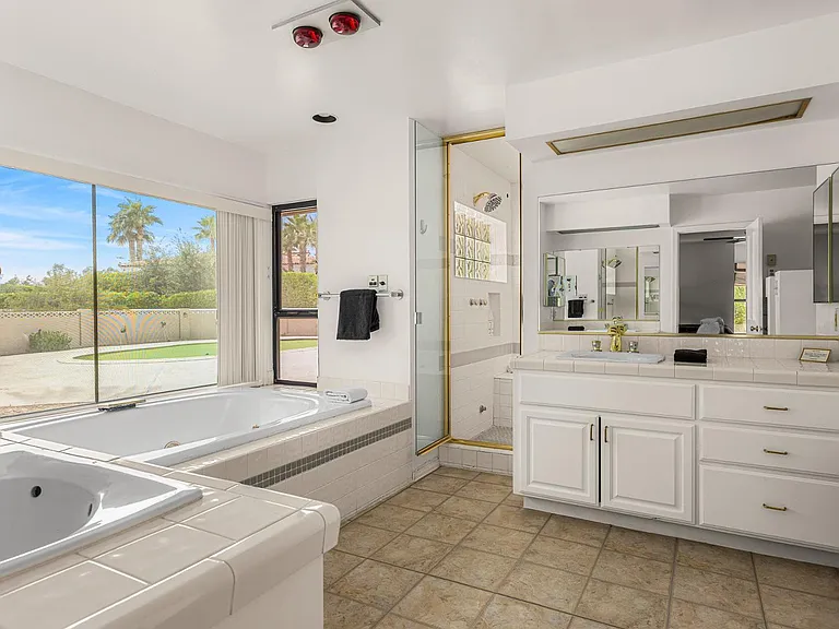 5901 E Cactus Wren Rd — Photo 18