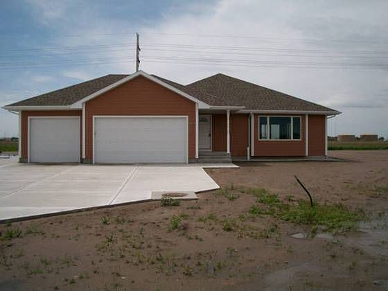 1st image of 3827 Deerwood Ave
