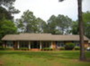 2409 Emory Dr, Tifton, GA 31794