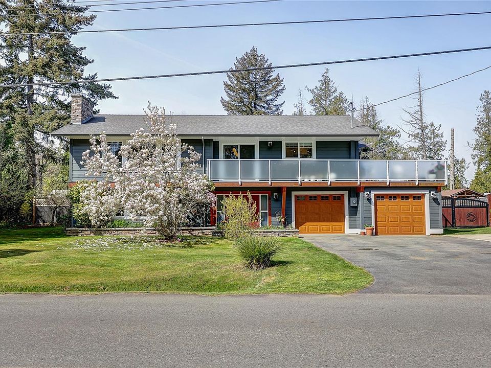 1st image of 853 Glenhale Cres