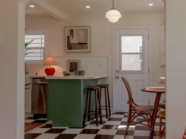 5315 Saturn St, Los Angeles, CA 90019