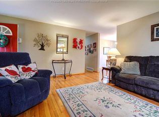 1124 Forest Rd, Charleston, WV 25314