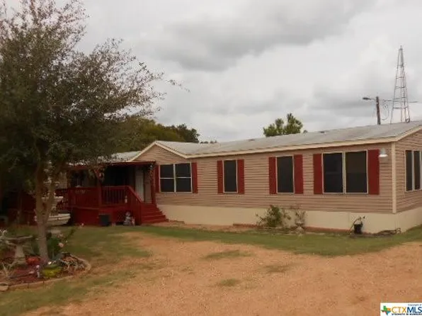 111 Luke Ln, Bastrop, TX 78602