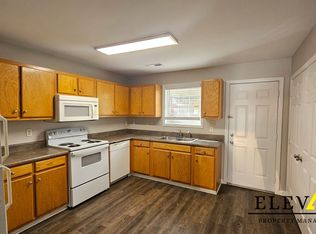 1418 Burgess Dr #2-17, Dalton, GA 30721