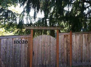 10020 15th Ave NE, Seattle, WA 98125