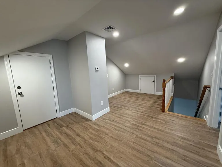 1023 Rock St #1025 — Photo 8