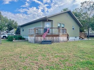 1426 Willard Ave, Genoa, NE 68640