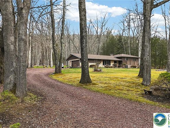 3rd image of 159 Ben Titus Rd