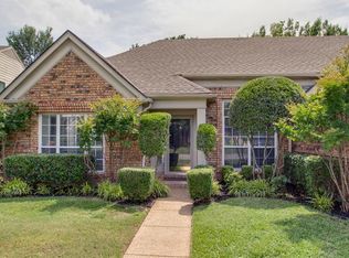 725 Bridget Way, Hurst, TX 76054