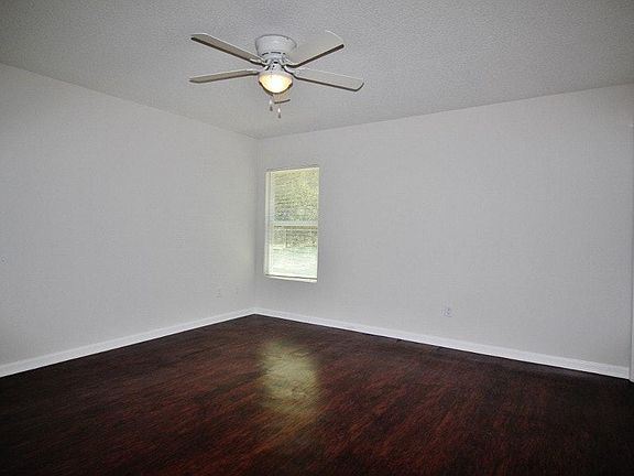 3rd image of 488 W 66th St