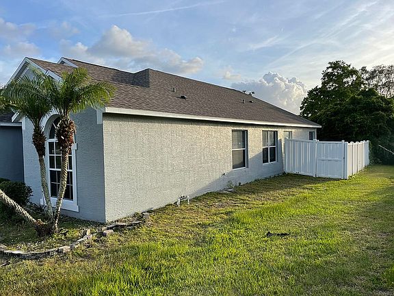 4th image of 8052 Torro Ct