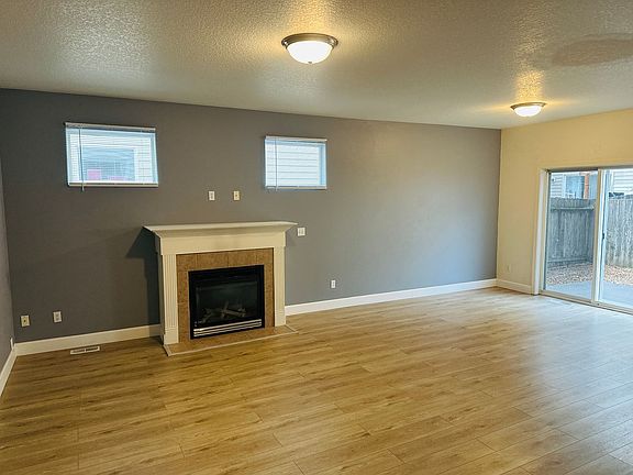 4th image of 13805 NE 63rd St