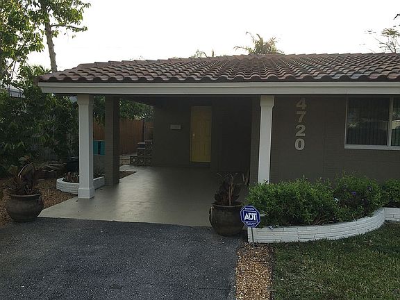 5th image of 4720 NE 6th Ave