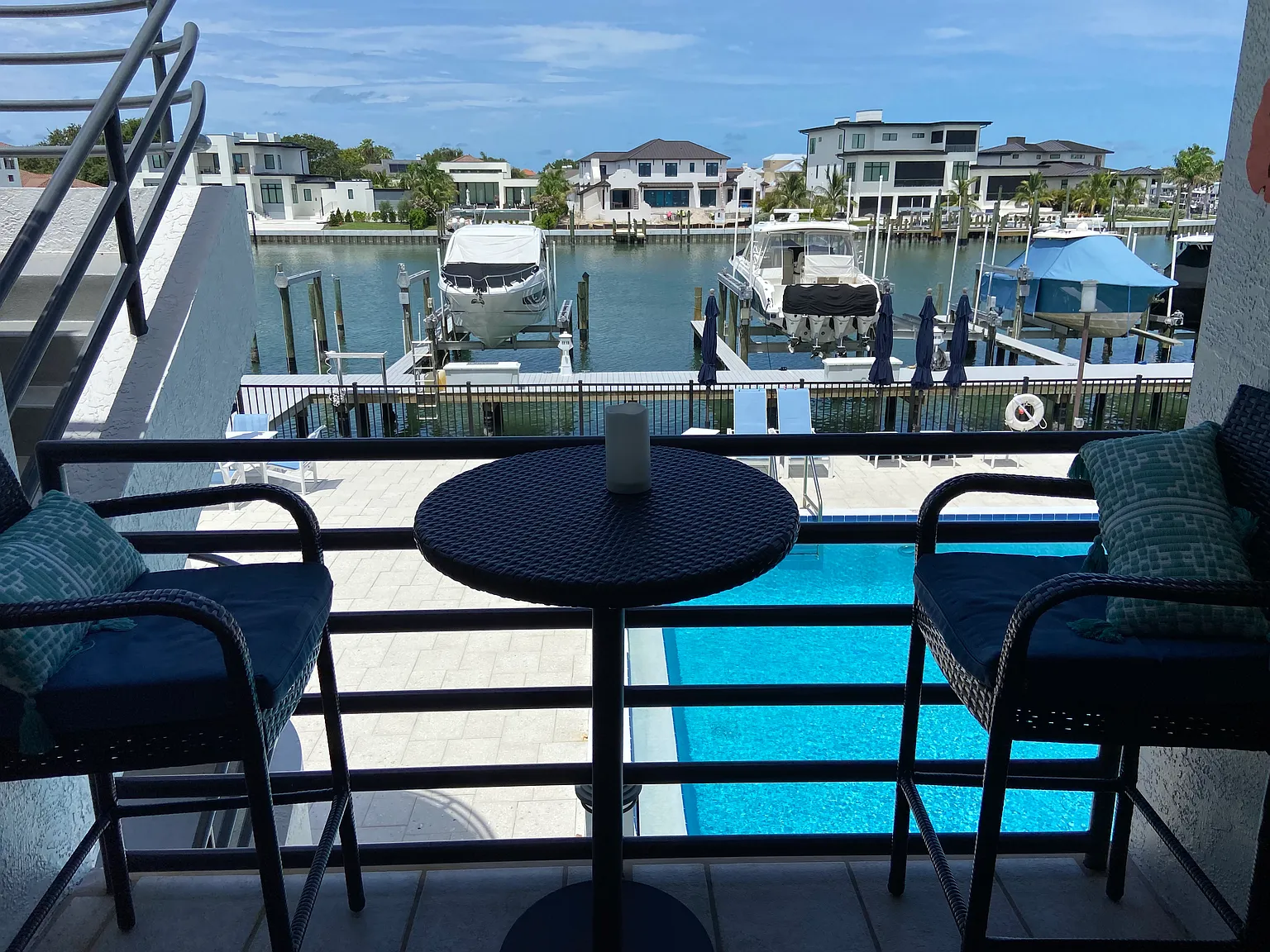 3 bed, 1340 sqft, $4,000 — Photo 3