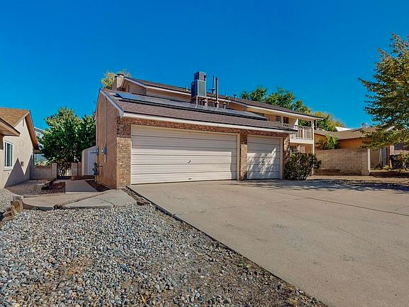 2nd image of 7013 Vivian Dr NE