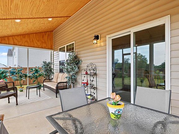 5th image of 269 Blue Aspen Dr