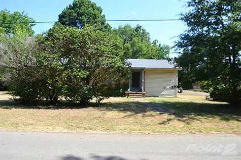 2nd image of 906 Devereaux St