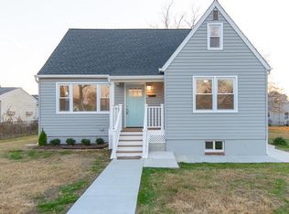 8468 Greenway Rd, Pasadena, MD 21122