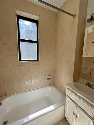 Rented by Compass | media 14