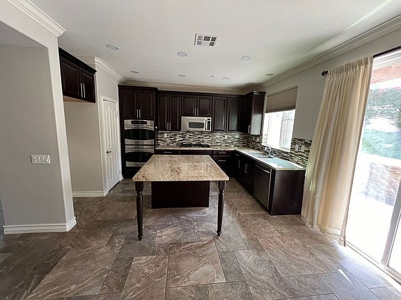 3rd image of 28569 Las Canastas Dr