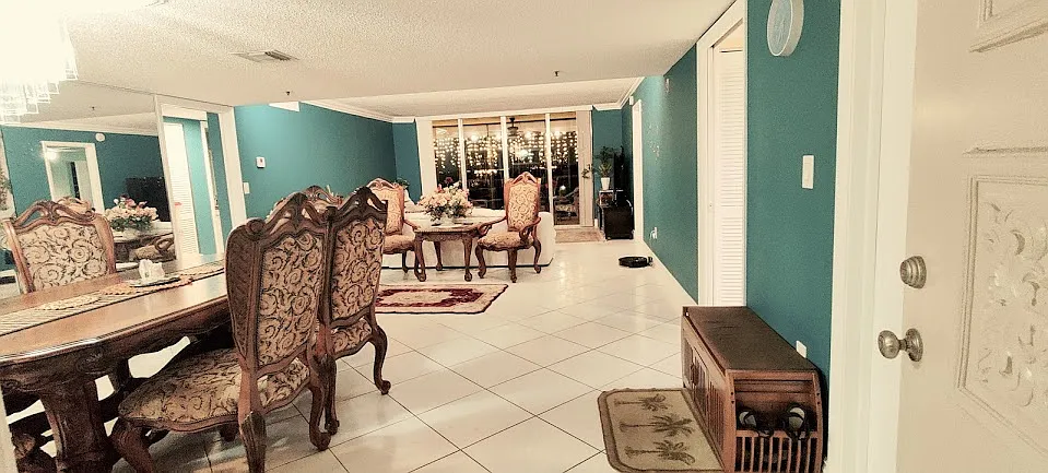 3 bed, 2.5 bath, 1770 sqft, $2,500 — Photo 2