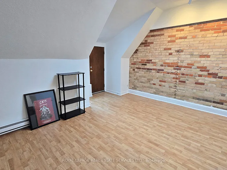 118 Pembroke St #3 — Photo 2