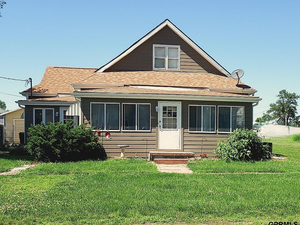 1st image of 1305 E Haley St