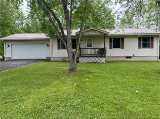 4491 Hill Rd, West Farmington, OH 44491