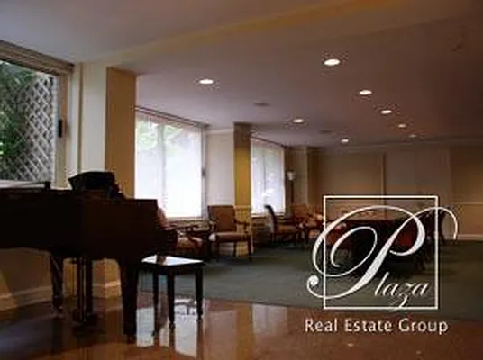 Rented by Plaza Real Estate Group | media 14