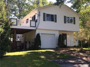 102 Main Ave, Mastic, NY 11950