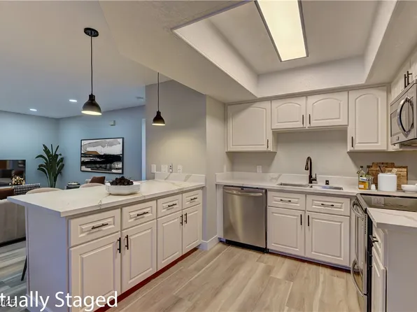 913 Boulder Springs Dr Unit 202, Las Vegas, NV 89128