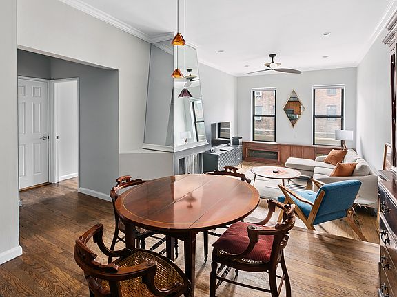 3rd image of 425 E 78th St APT 5B