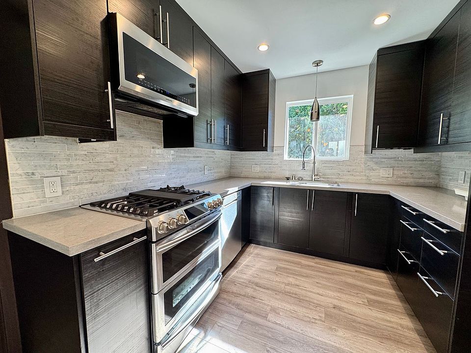 1st image of 132 N Brighton St #0