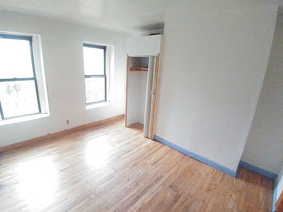 4th image of 73 E 2nd St APT 5E
