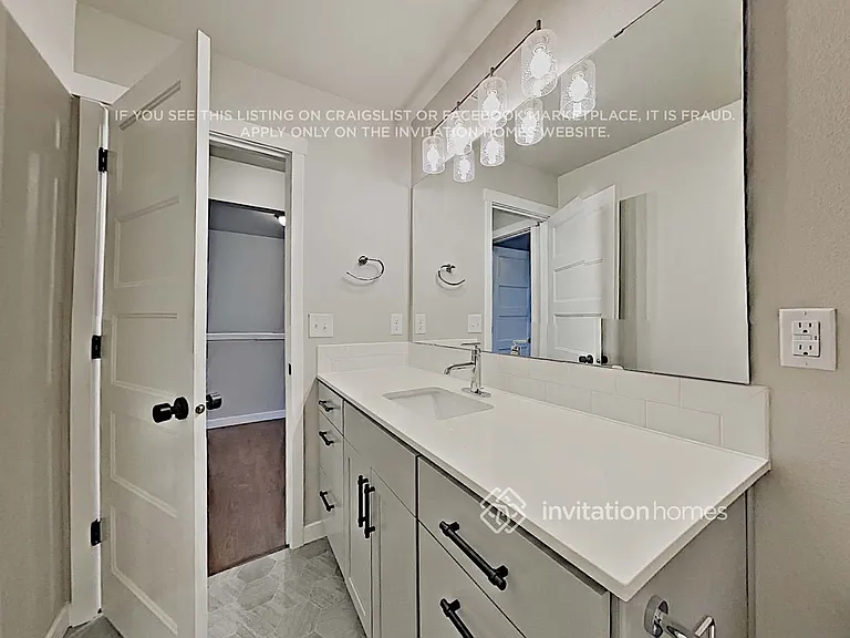 8103 71st St NE — Photo 15