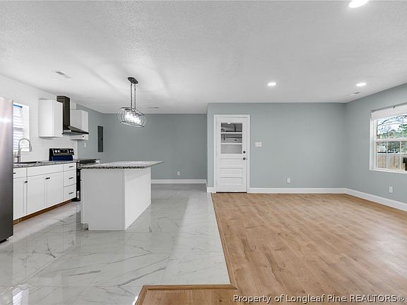 5th image of 144 Bremer St