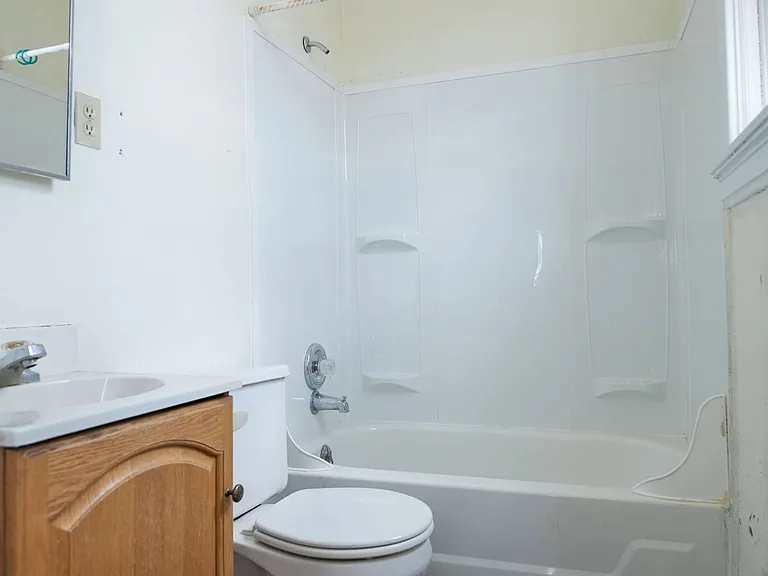 2316 Chickasaw St #2 — Photo 8