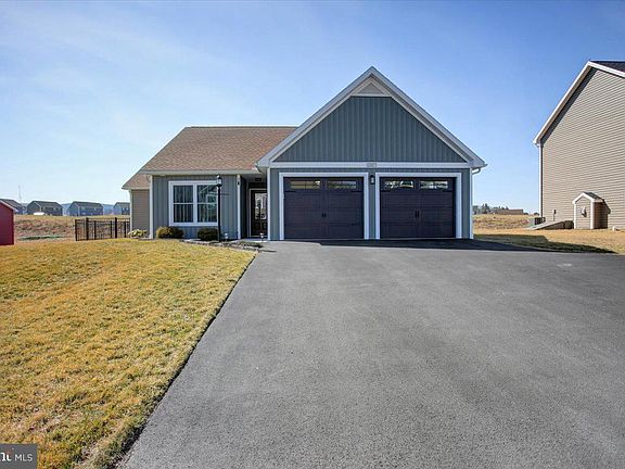 2nd image of 1007 Southwood Dr