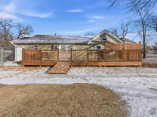 119 S Hassebroek St, Riley, KS 66531