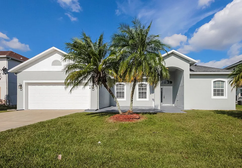 104 Bridgeport Way