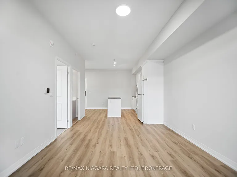50 Herrick Ave #443 — Photo 5