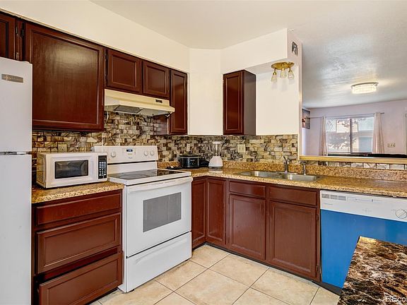 3rd image of 40 Murray Heights Drive