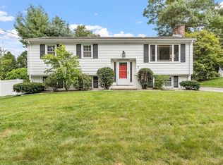 7 Boston Dr, Shrewsbury, MA 01545