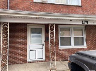 179 Hillside Ave, Williston Park, NY 11596