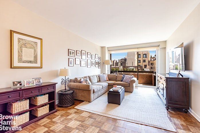 1st image of 1239 Madison Ave #18G
