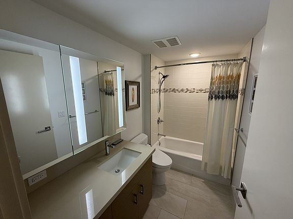 4th image of 555 South St #1-3204